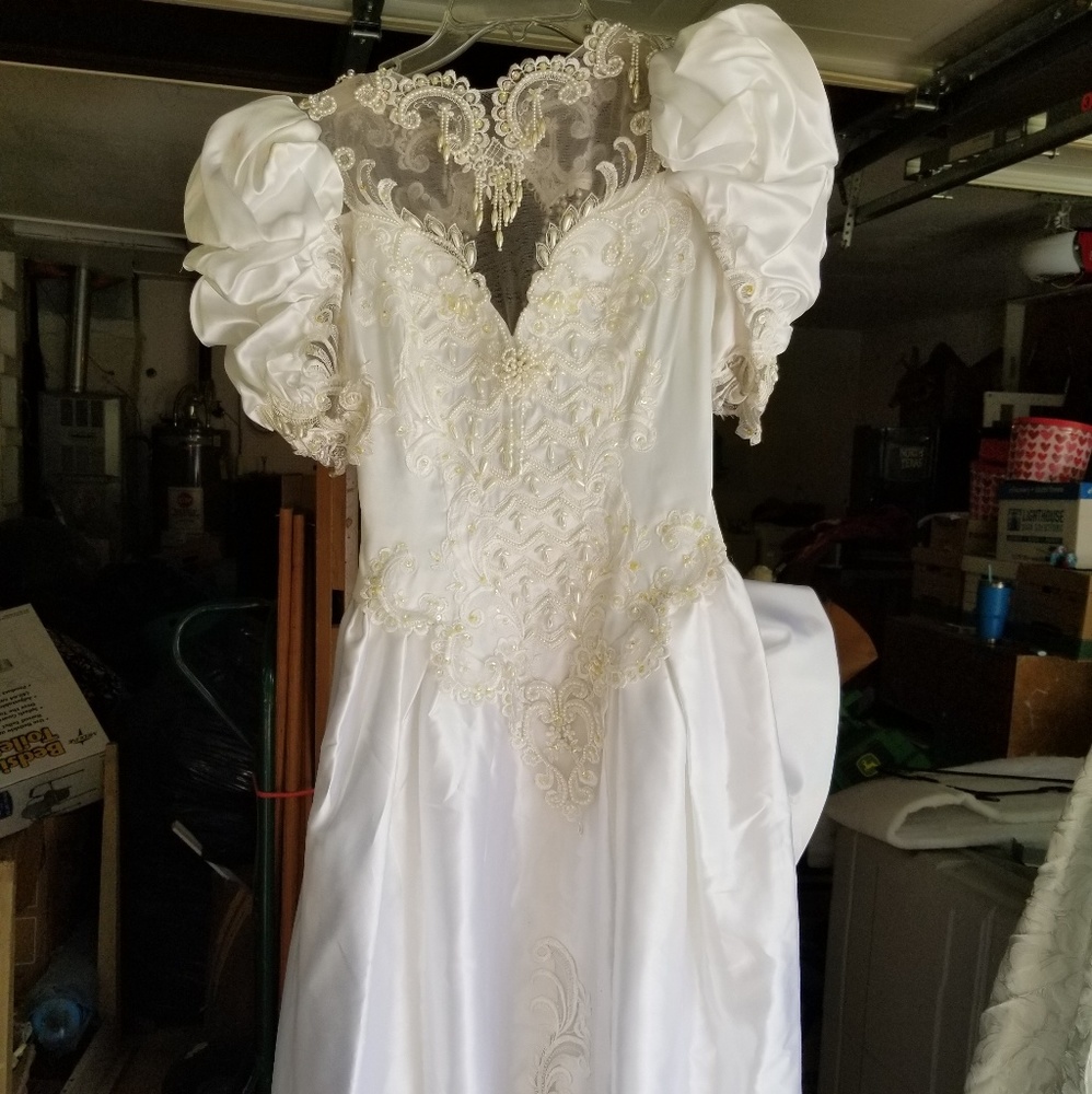 Vintage Wedding Dress